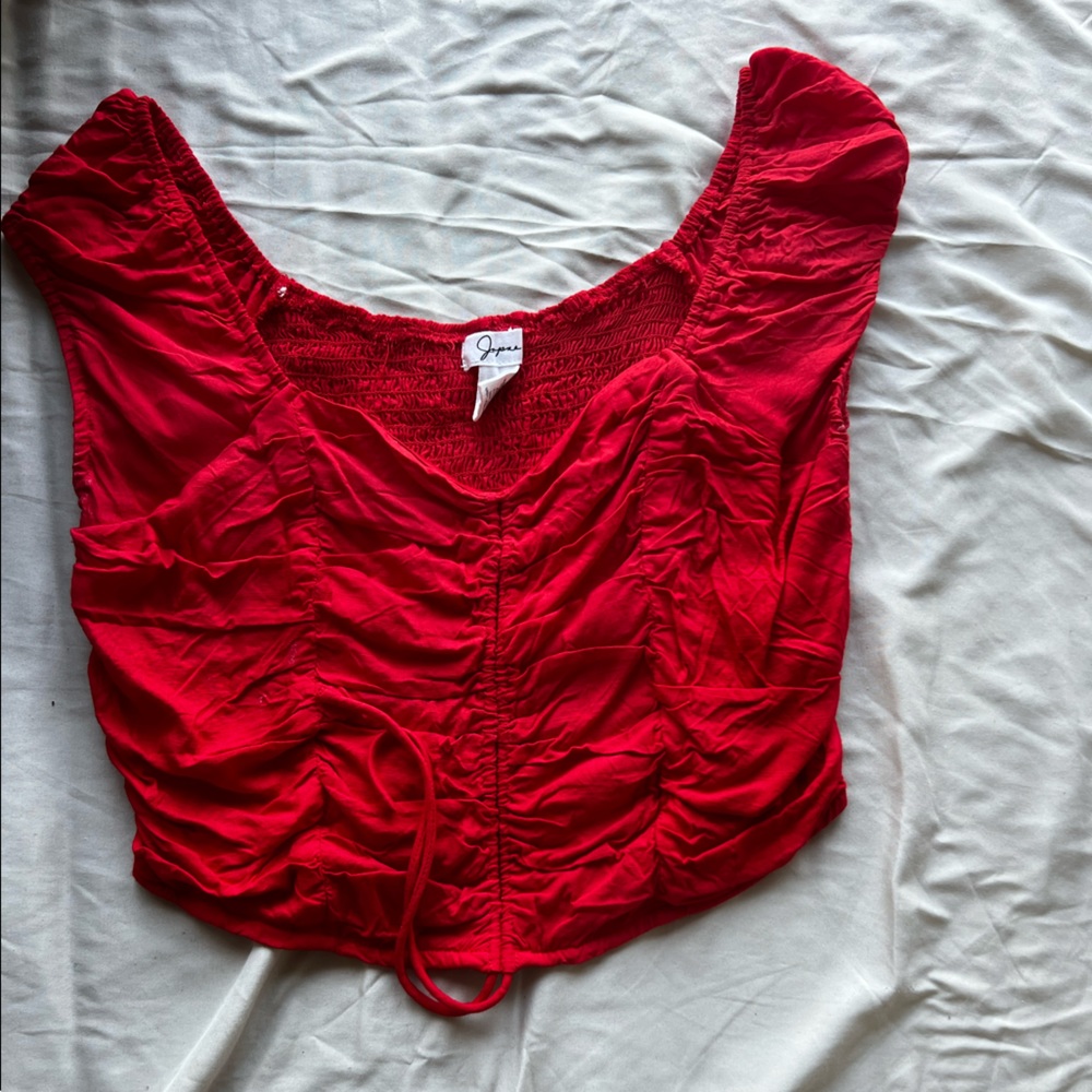 crop top